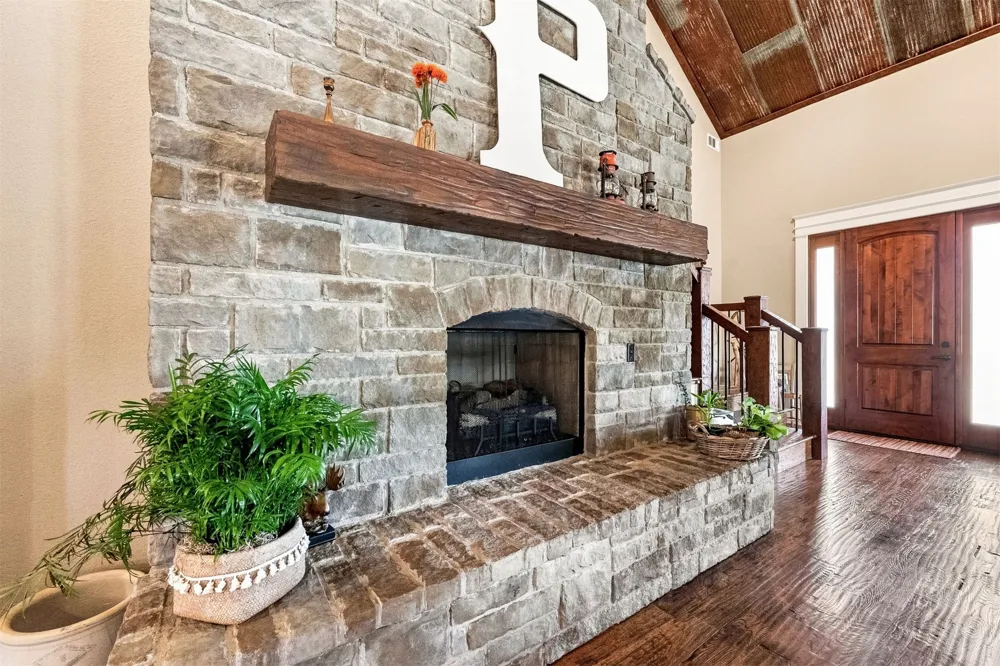 10053 E 350 ROAD Talala, OK 74080