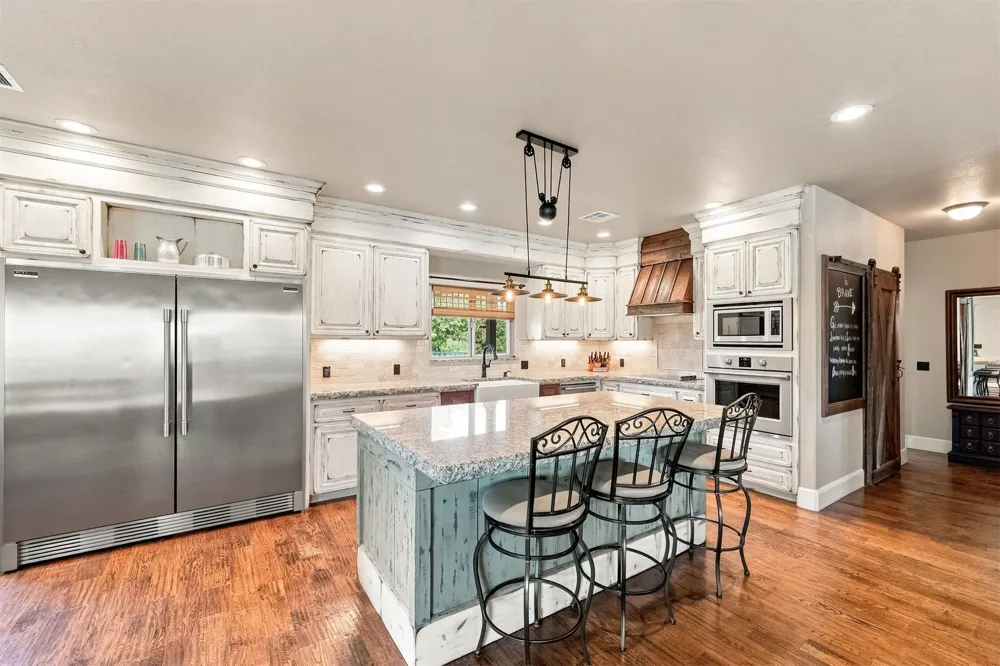 10053 E 350 ROAD Talala, OK 74080
