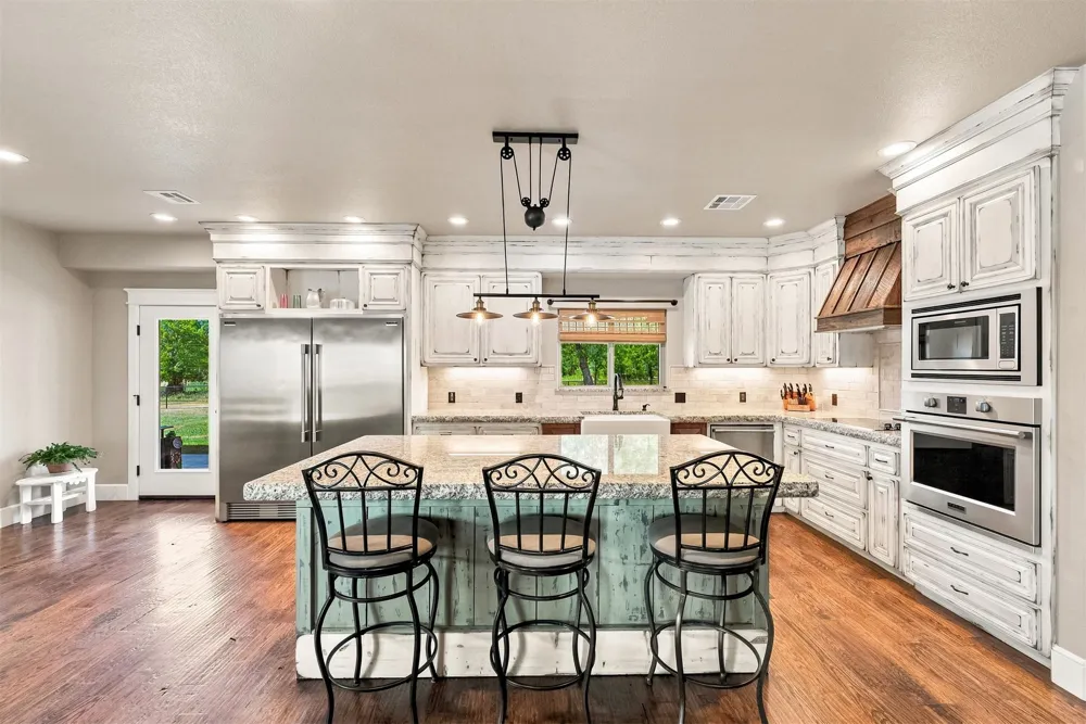 10053 E 350 ROAD Talala, OK 74080