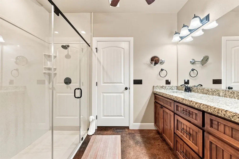 10053 E 350 ROAD Talala, OK 74080
