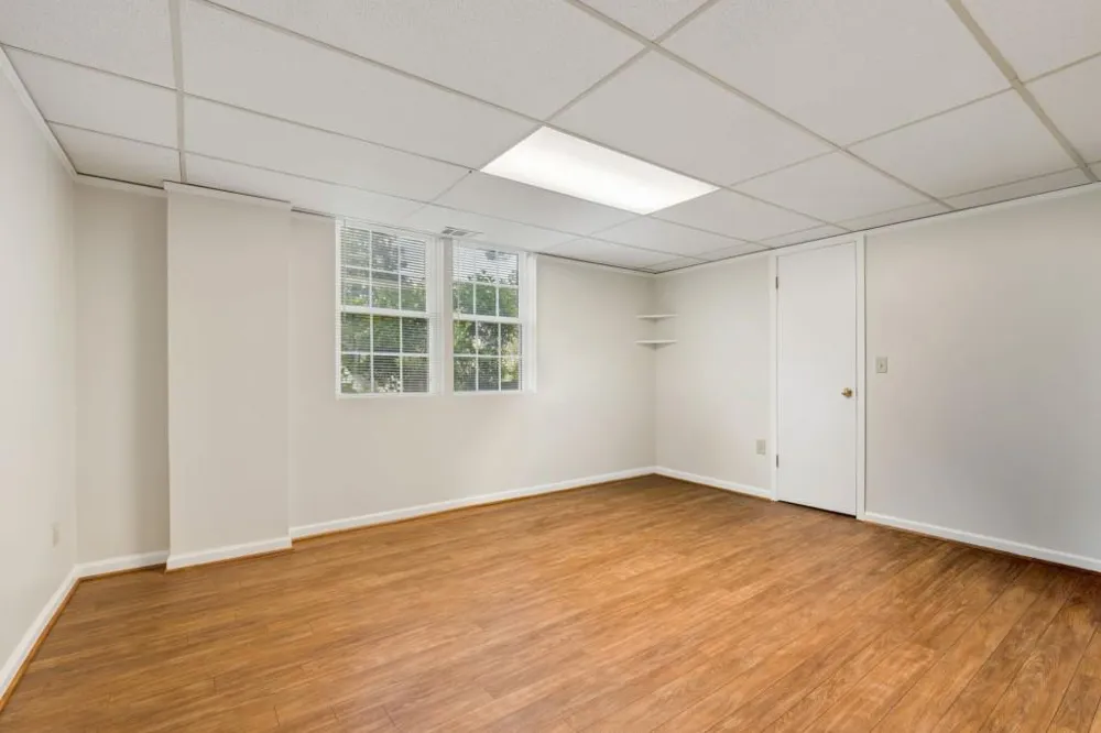 260 Abington Drive Sandy Springs, GA 30328