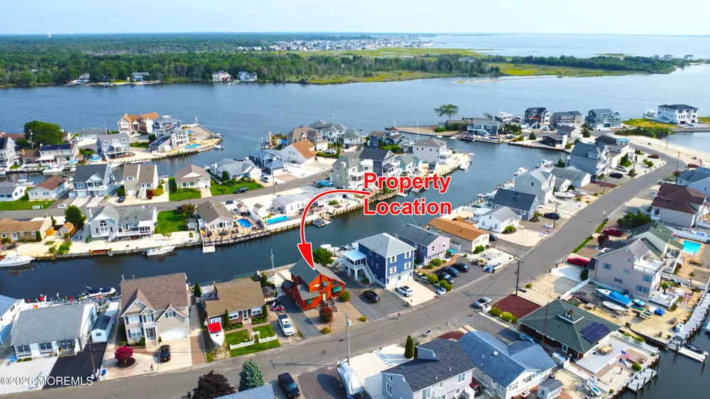 915 Meadow Lark Drive Lanoka Harbor, NJ 08734