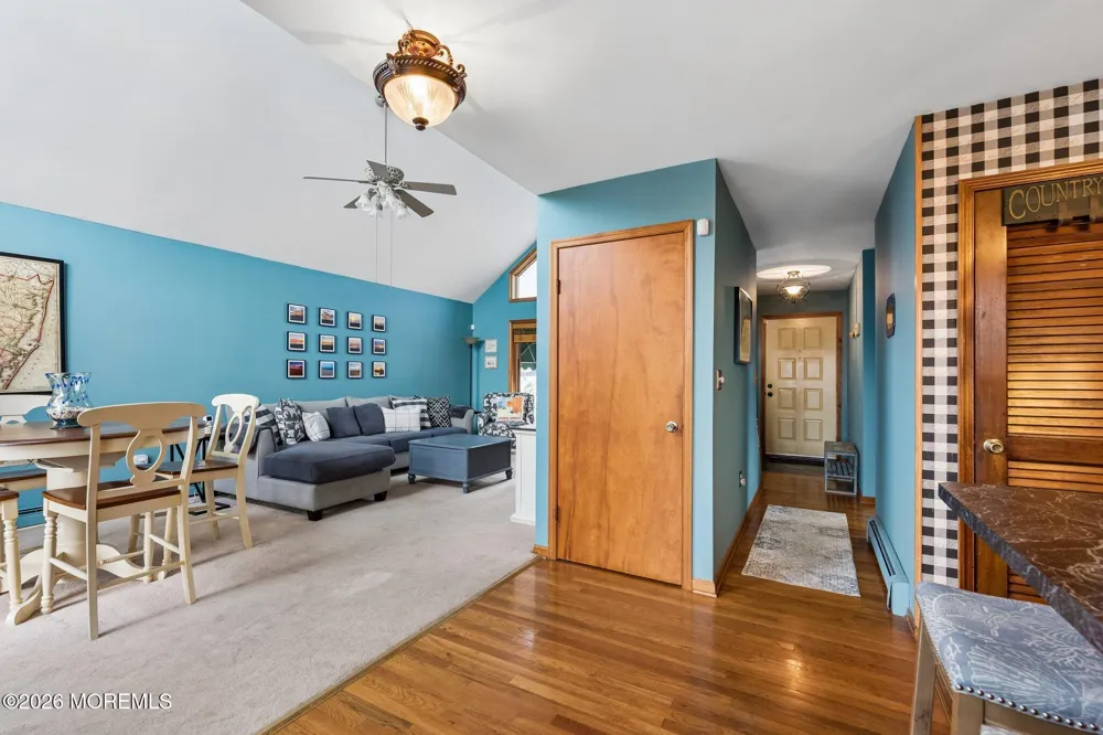 915 Meadow Lark Drive Lanoka Harbor, NJ 08734