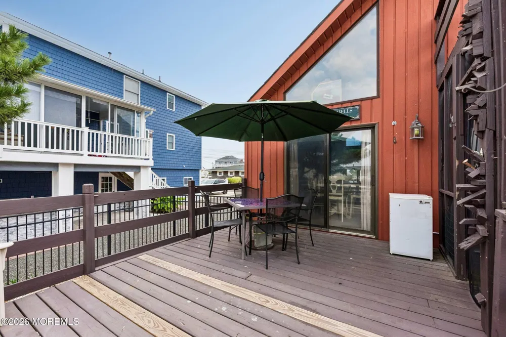 915 Meadow Lark Drive Lanoka Harbor, NJ 08734