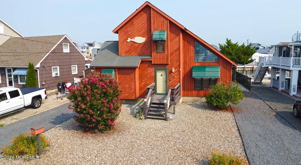 915 Meadow Lark Drive Lanoka Harbor, NJ 08734