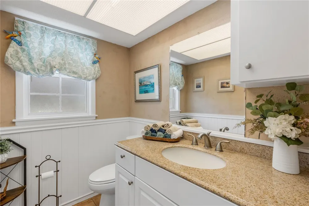 1603 PECAN STREET Nokomis, FL 34275