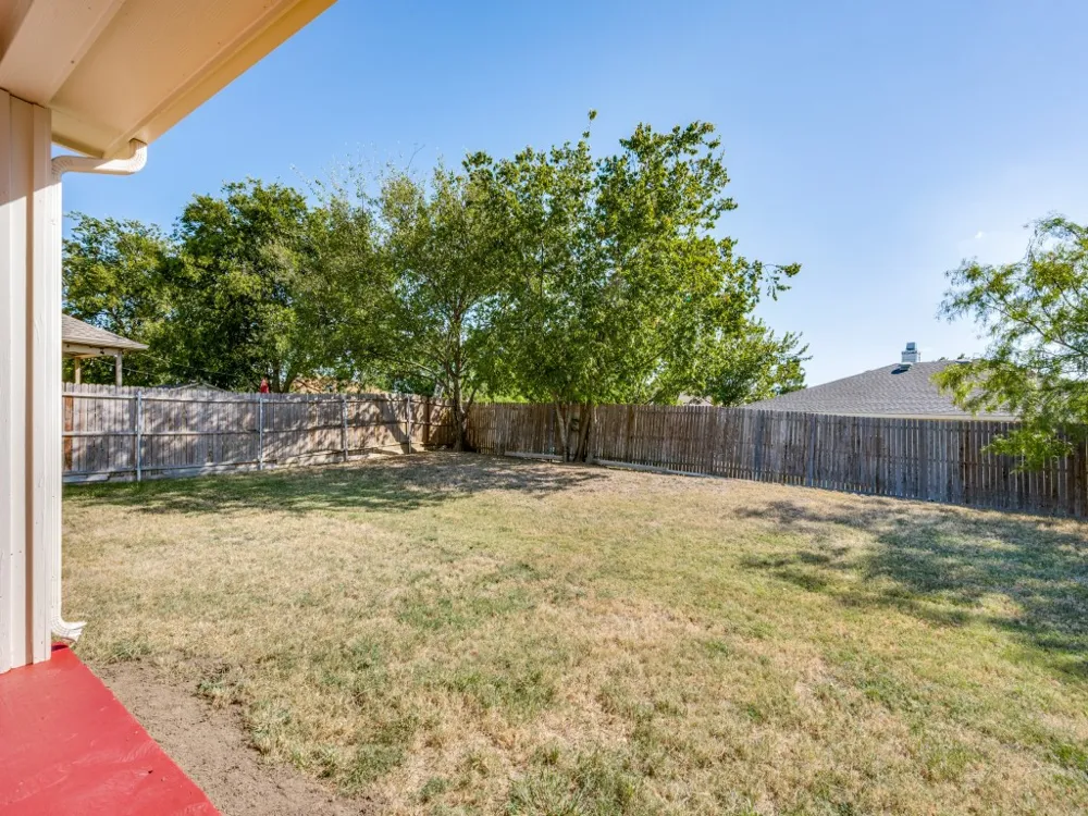 1281 Wysteria Lane Burleson, TX 76028