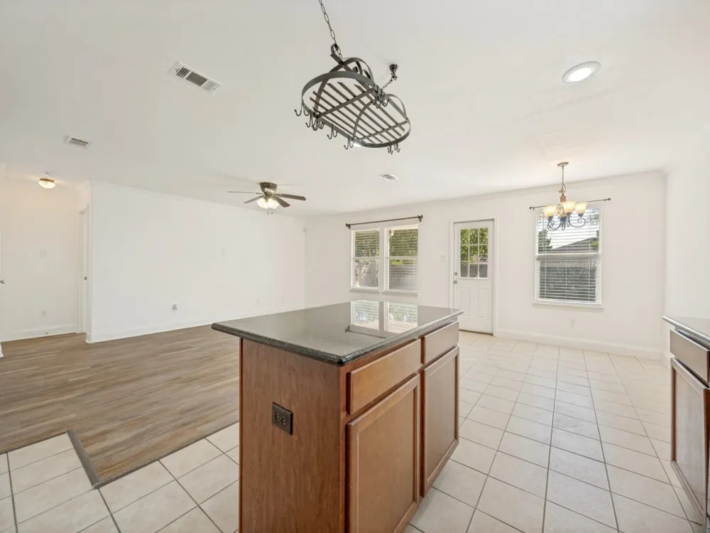 1281 Wysteria Lane Burleson, TX 76028