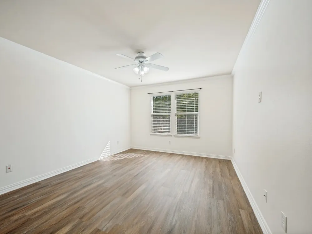 1281 Wysteria Lane Burleson, TX 76028