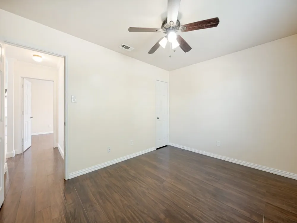 1281 Wysteria Lane Burleson, TX 76028