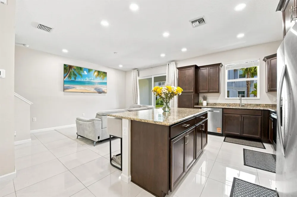 16381 Mirabell Mnr Lane Westlake, FL 33470