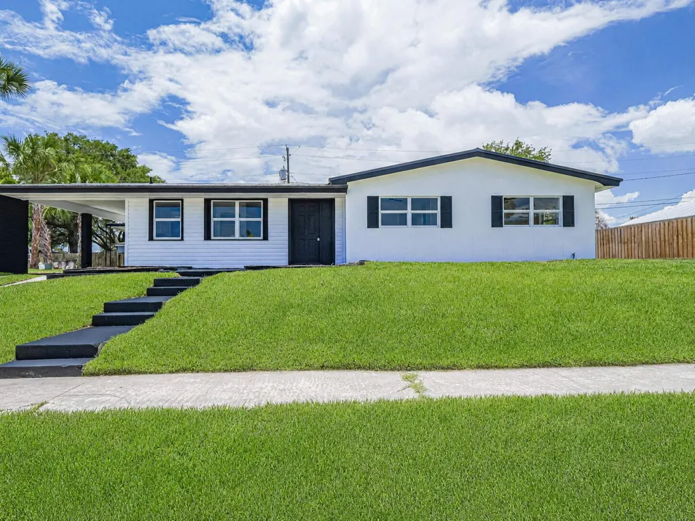375 Manly Avenue Sebastian, FL 32958