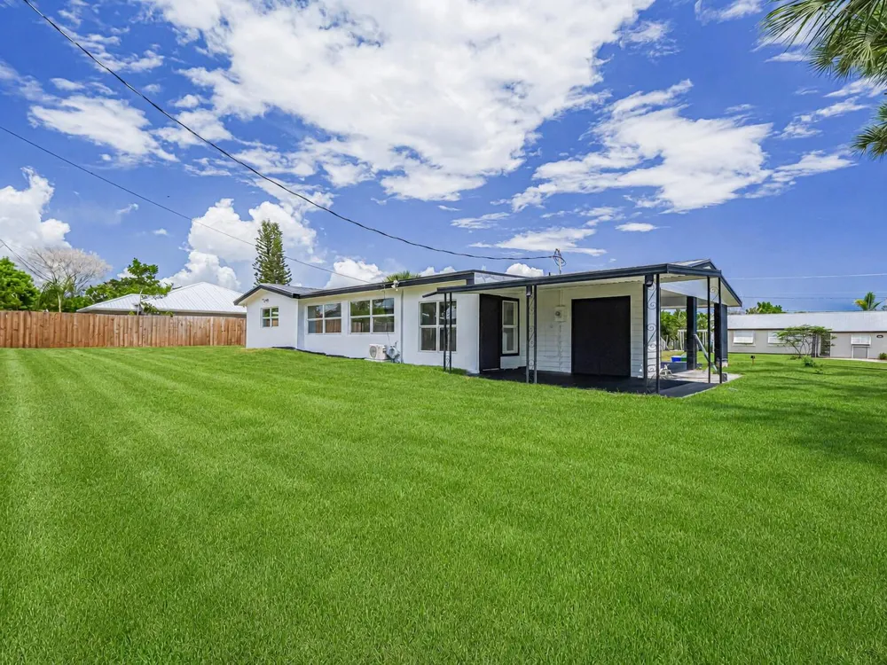 375 Manly Avenue Sebastian, FL 32958