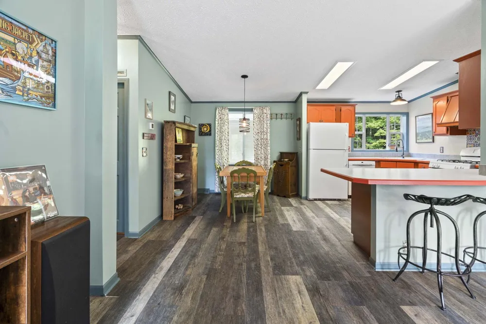 3652 S Schomberg Road Centerville Township, MI 49621