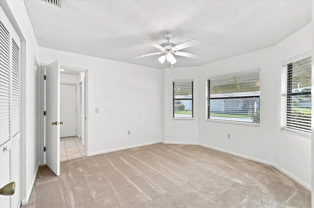 2033 LONG BOAT DRIVE Lakeland, FL 33810