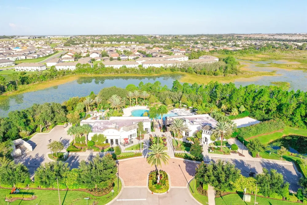 1029 PLANTATION LANE Davenport, FL 33896