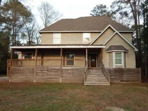 615 River Plantation Drive