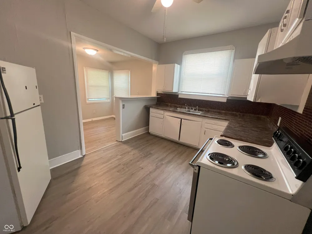 2106 Singleton Street Indianapolis, IN 46203