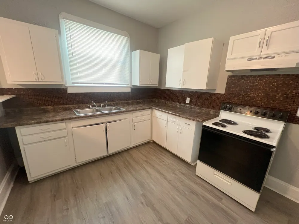 2106 Singleton Street Indianapolis, IN 46203