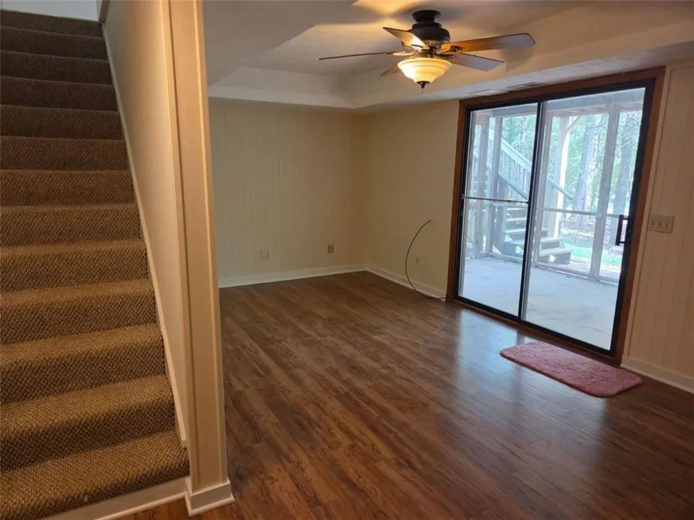 984 Overlook Drive Dawsonville, GA 30534