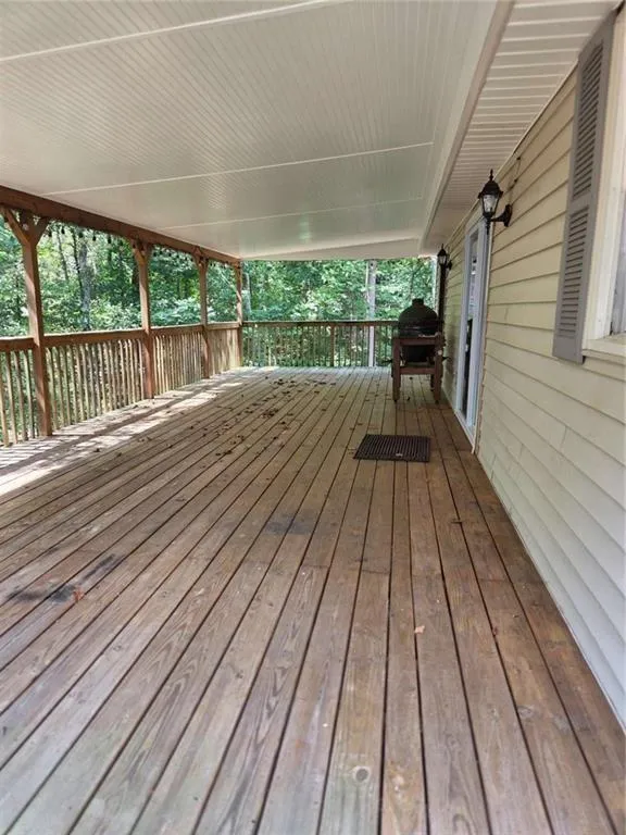 984 Overlook Drive Dawsonville, GA 30534