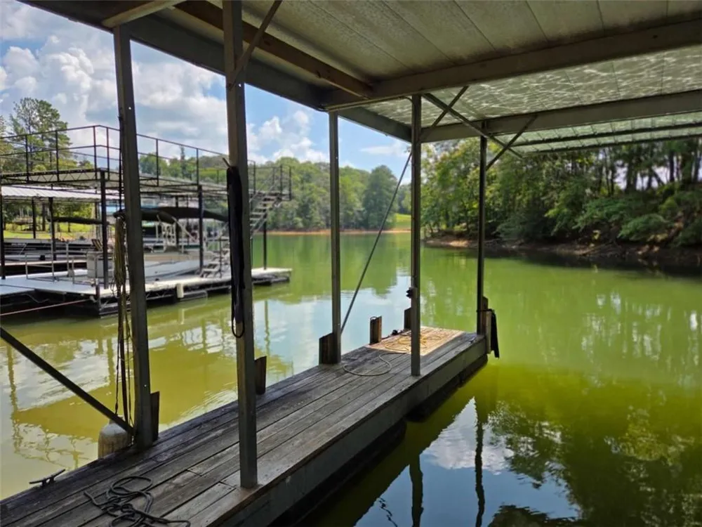 984 Overlook Drive Dawsonville, GA 30534