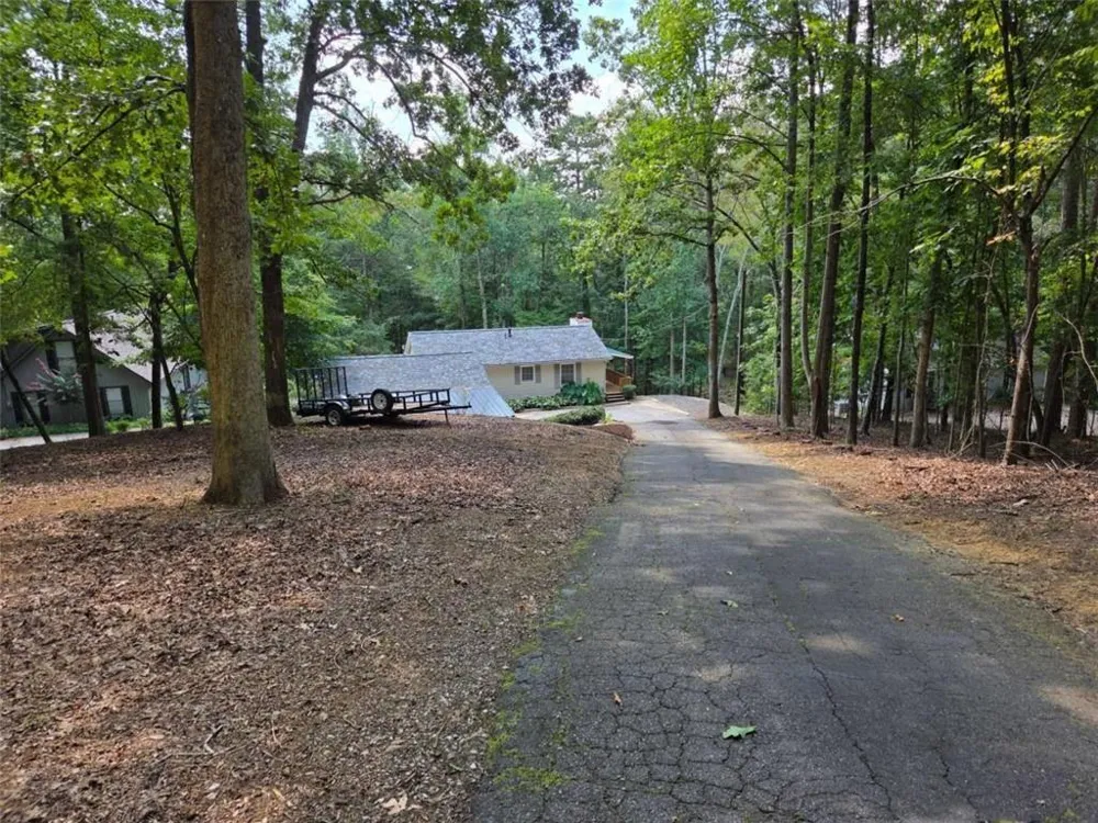 984 Overlook Drive Dawsonville, GA 30534