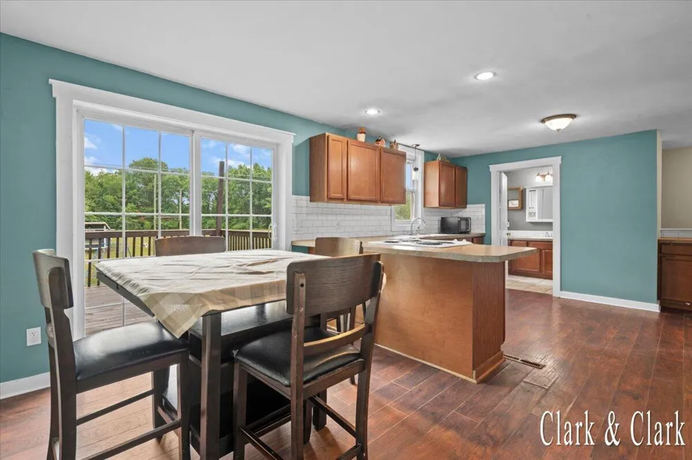 2016 E Croton Drive Newaygo, MI 49337
