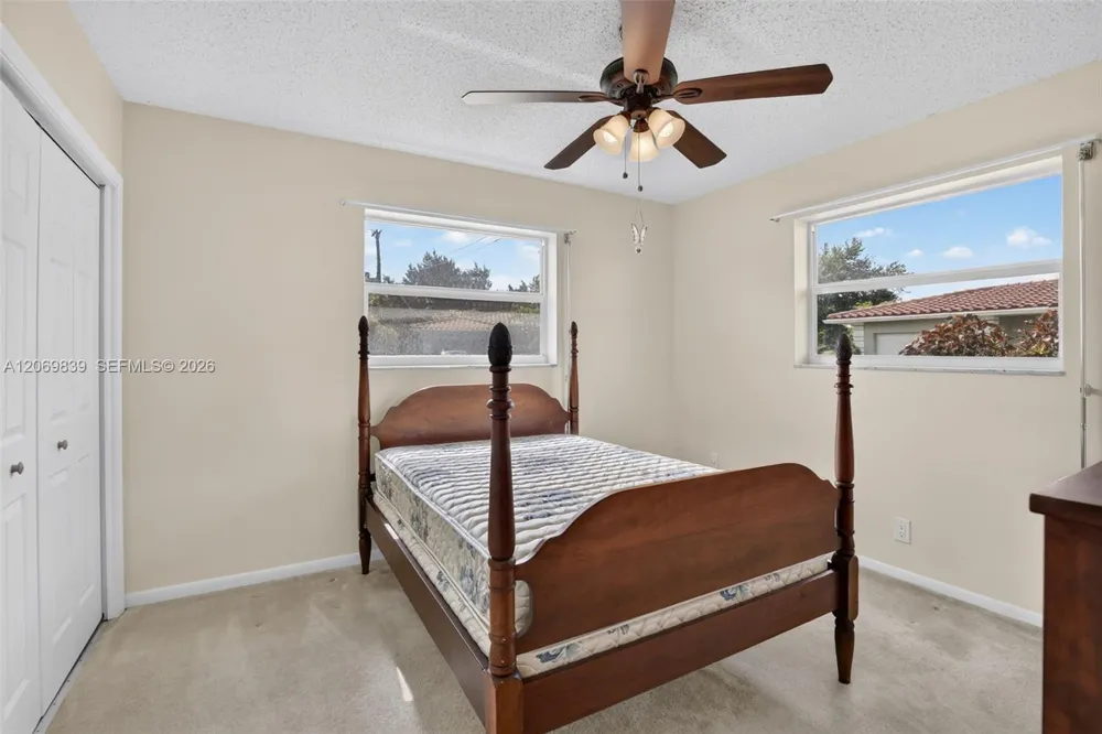 7118 E Tropical Way Plantation, FL 33317