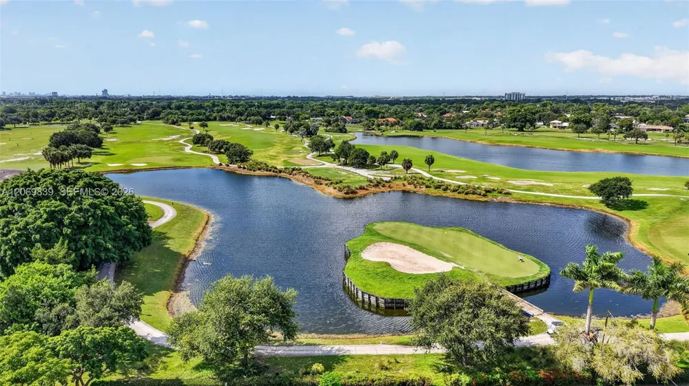 7118 E Tropical Way Plantation, FL 33317