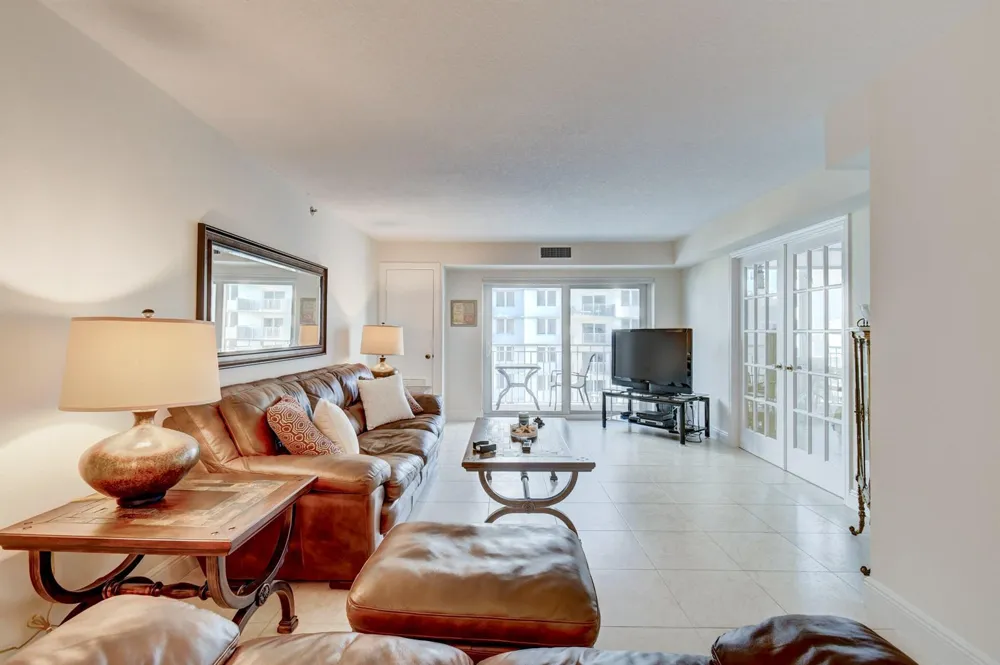 3221 S Ocean Boulevard #704 Highland Beach, FL 33487