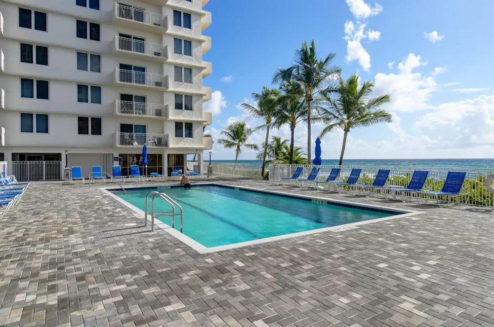 3221 S Ocean Boulevard #704 Highland Beach, FL 33487