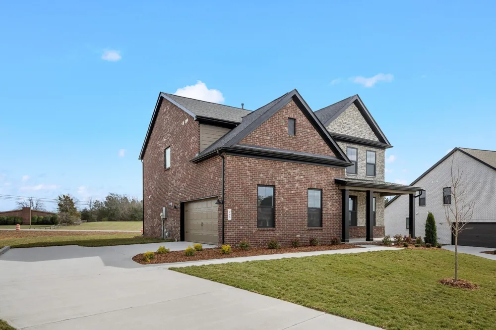 285 Johnnys Place Mount Juliet, TN 37122
