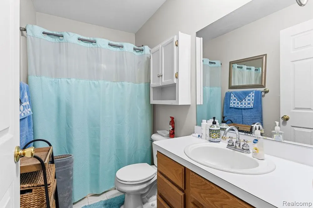4713 Desert Bridge Court Highland Charter Township, MI 48356