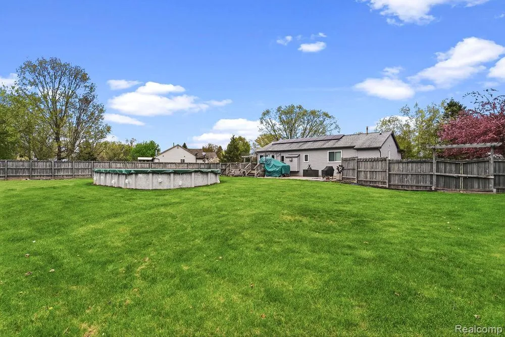 4713 Desert Bridge Court Highland Charter Township, MI 48356