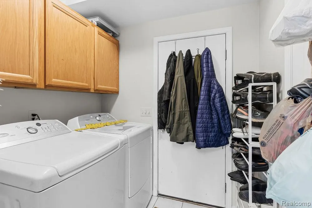 4713 Desert Bridge Court Highland Charter Township, MI 48356