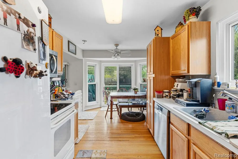 4713 Desert Bridge Court Highland Charter Township, MI 48356