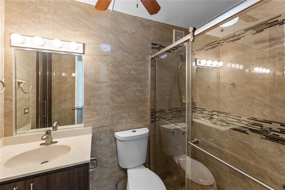 1105 AVE JUAN CARLOS DE BORBON #1105 Guaynabo, PR 00969