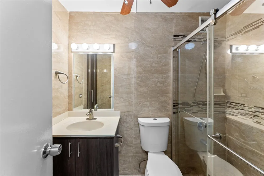 1105 AVE JUAN CARLOS DE BORBON #1105 Guaynabo, PR 00969