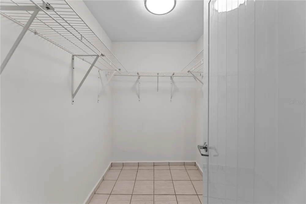 1105 AVE JUAN CARLOS DE BORBON #1105 Guaynabo, PR 00969