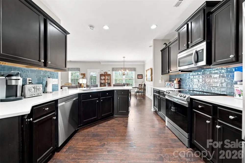 7244 Kenyon Drive Denver, NC 28037
