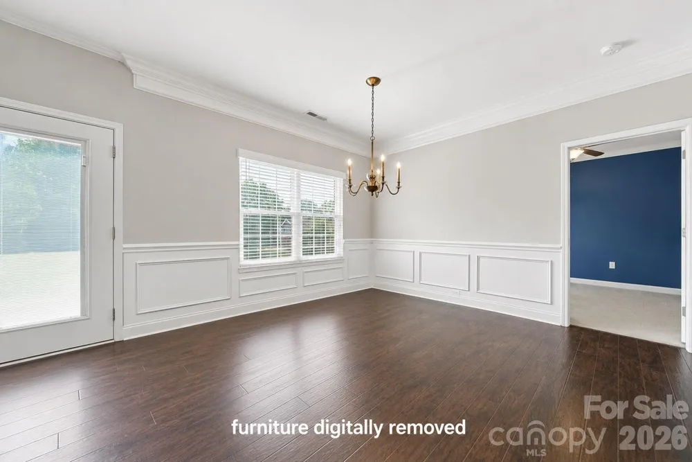 7244 Kenyon Drive Denver, NC 28037