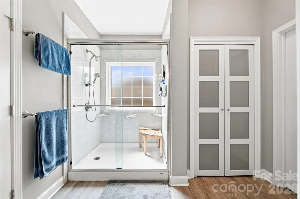 7244 Kenyon Drive Denver, NC 28037