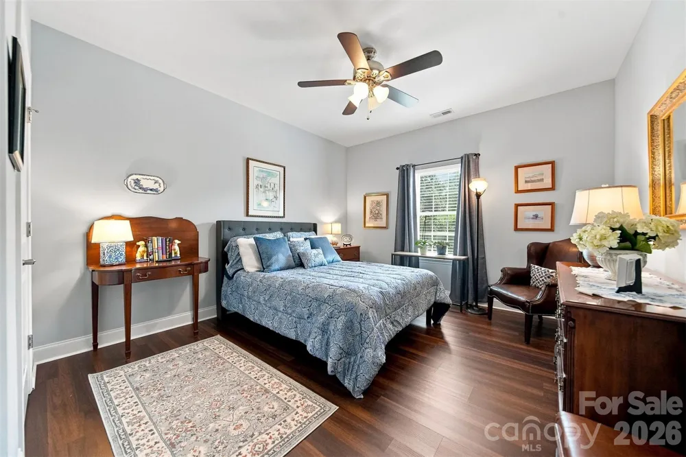 7244 Kenyon Drive Denver, NC 28037