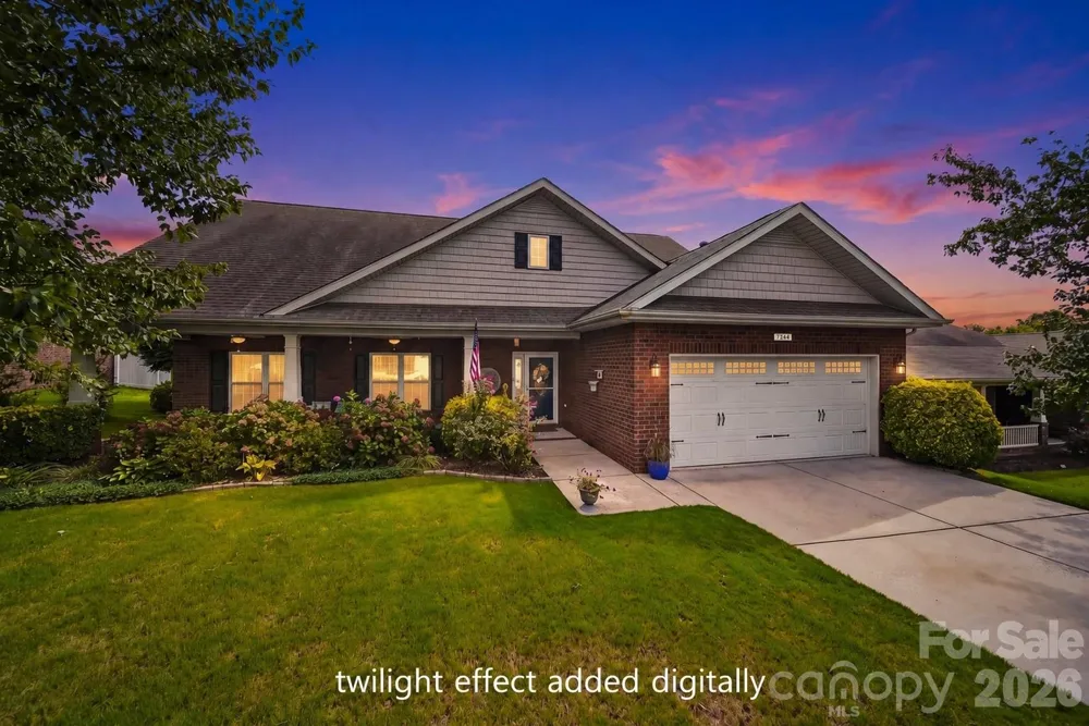 7244 Kenyon Drive Denver, NC 28037