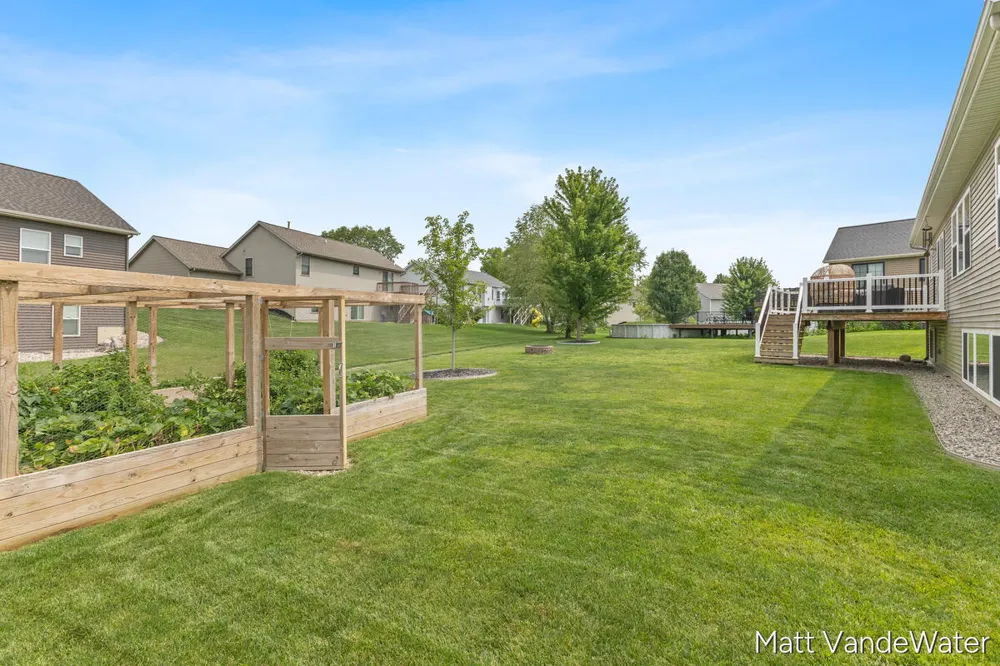 3501 Tearose Drive Hudsonville, MI 49426