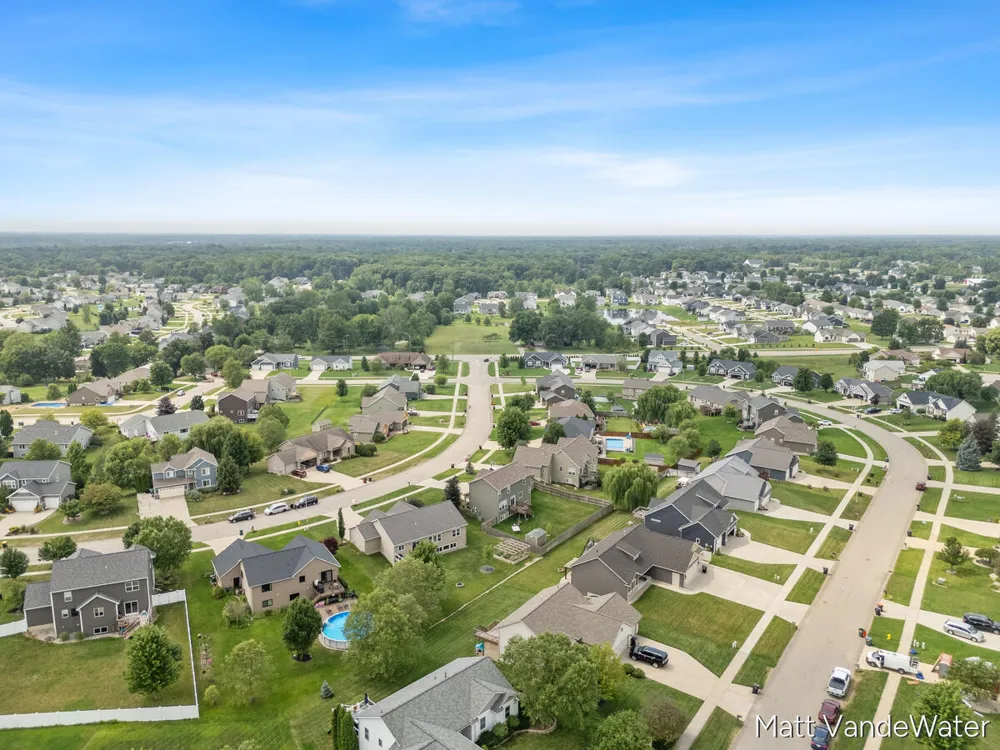 3501 Tearose Drive Hudsonville, MI 49426