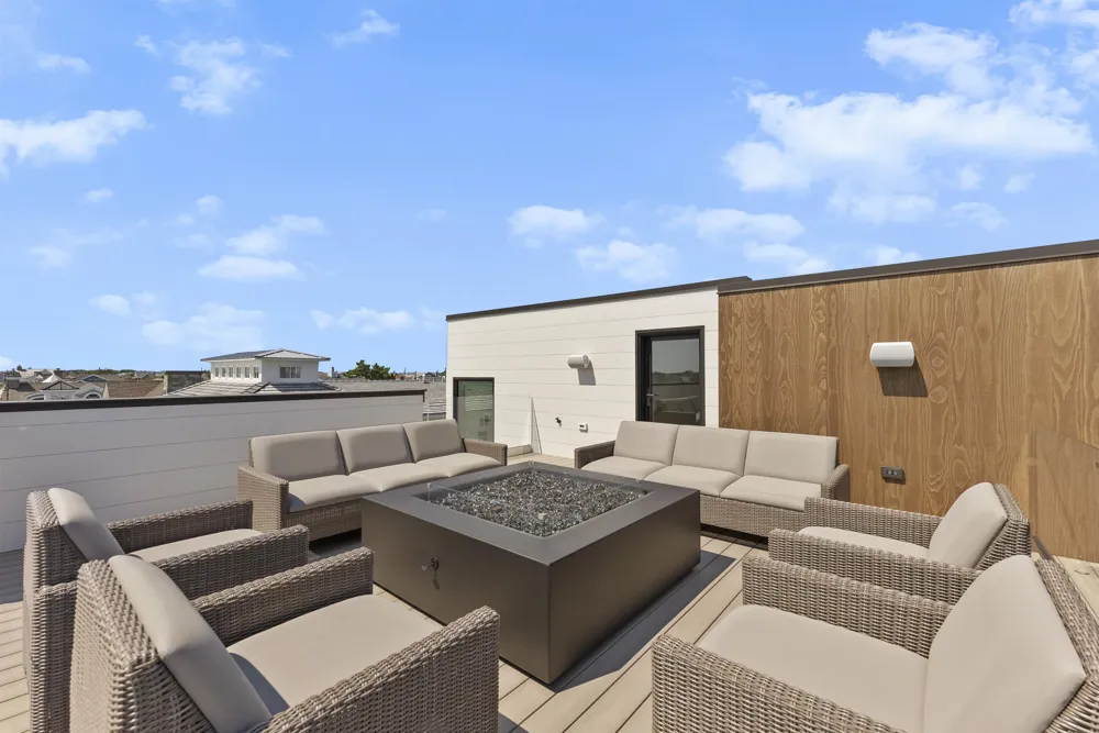 2 111th Street Stone Harbor, NJ 08247