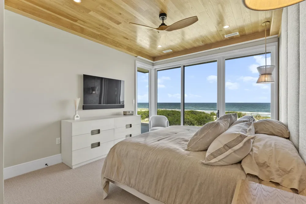 2 111th Street Stone Harbor, NJ 08247