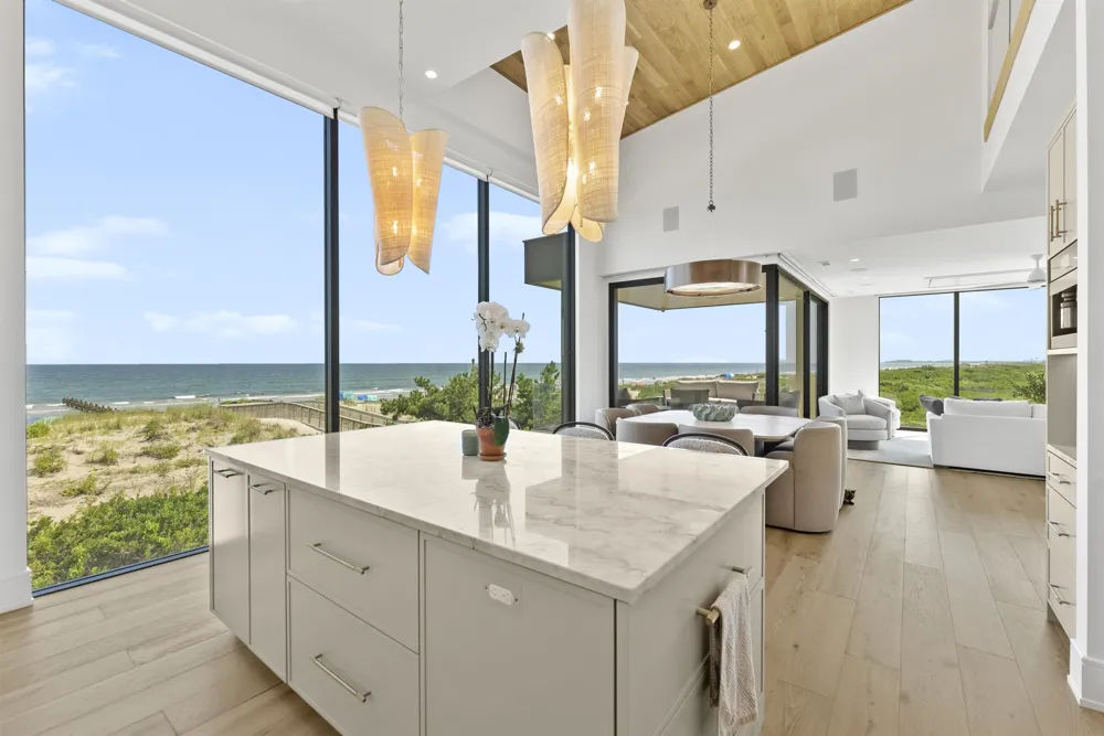 2 111th Street Stone Harbor, NJ 08247